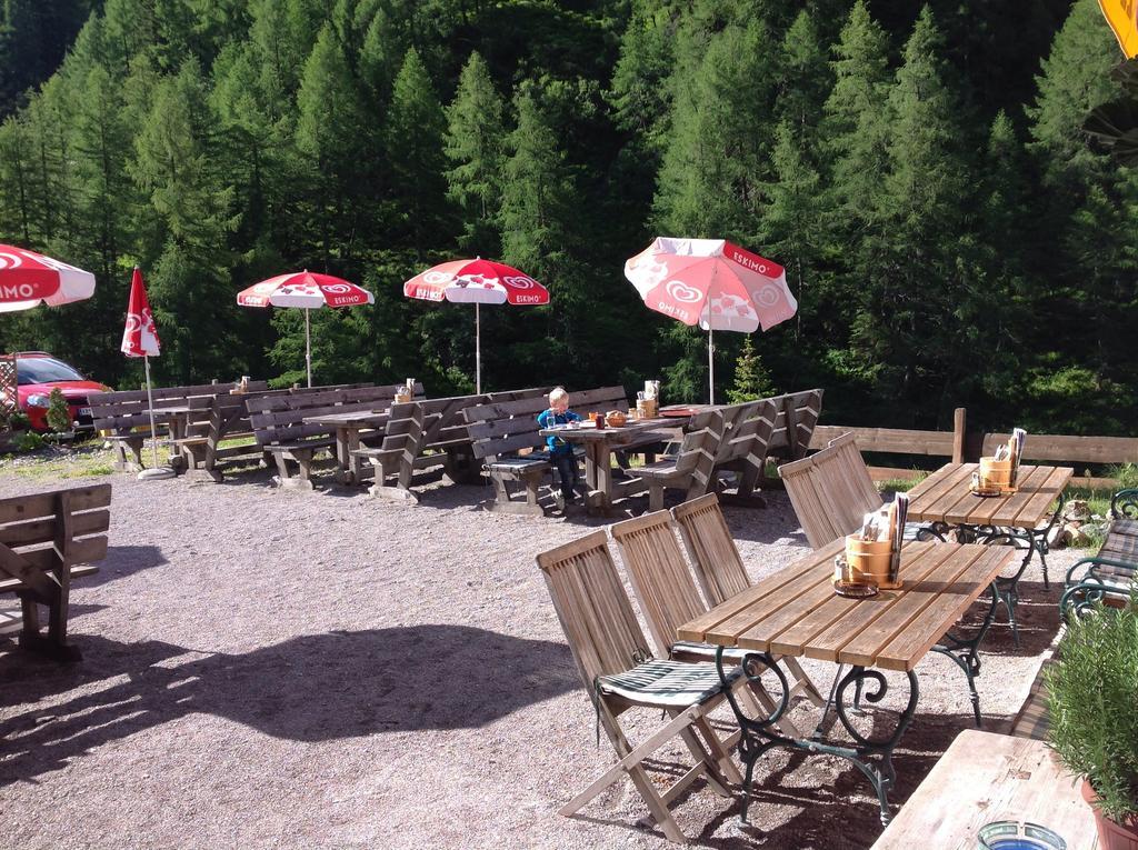 Berghaus Außergschlöß Matrei in Osttirol Exterior foto